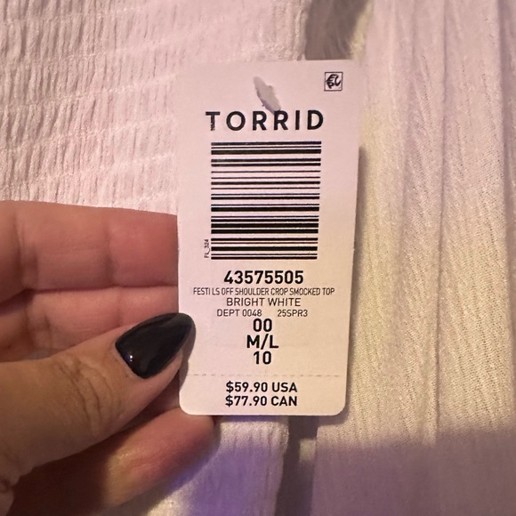 BOGO TORRID NWT FESTI Off Shoulder Crop Top - Picture 8 of 8